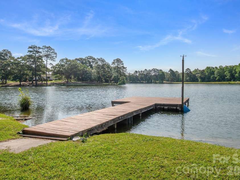1240 Ponderosa Drive, Cassatt, SC 29032.  MLS# CAR4392472, YatesRealty ID 30891. 