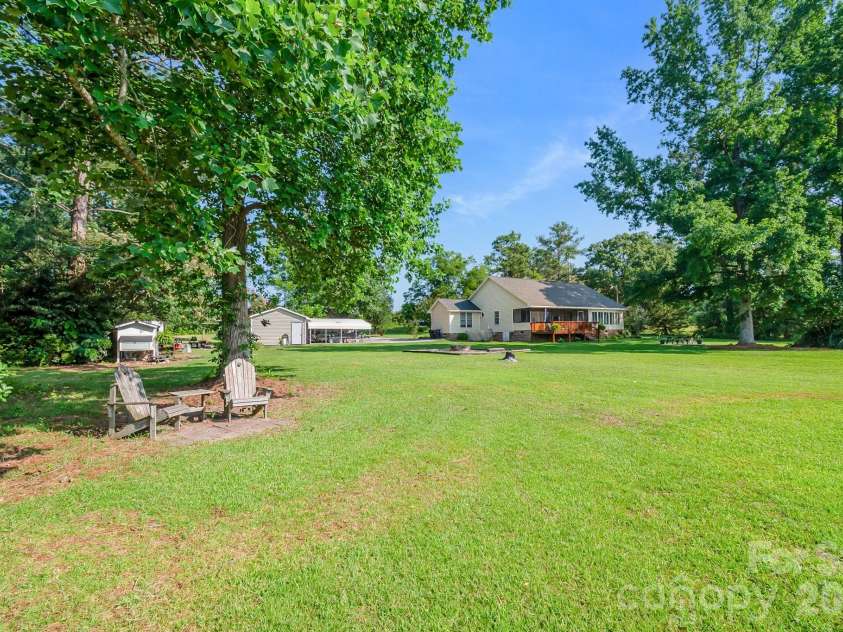 1240 Ponderosa Drive, Cassatt, SC 29032.  MLS# CAR4392472, YatesRealty ID 30891. 