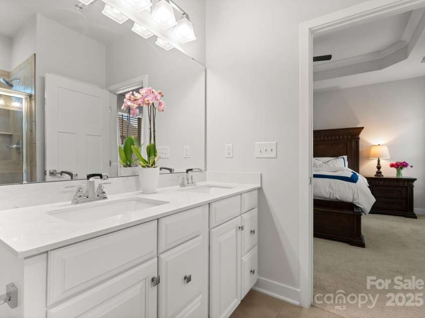 2037 Birchside Drive, Charlotte, NC 28205.  MLS# CAR4251542, YatesRealty ID 30891. 