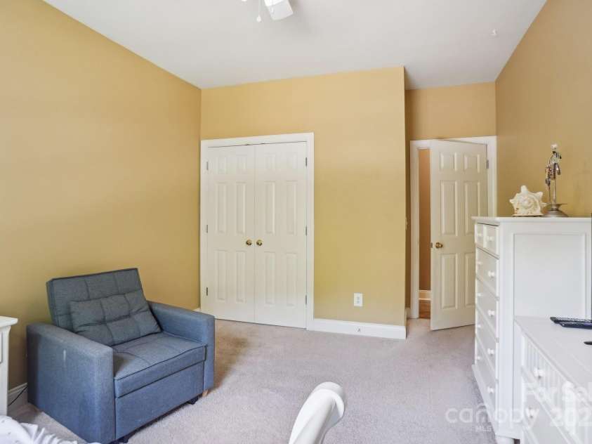 134 Lake Spring Loop, Mooresville, NC 28117.  MLS# CAR4261604, YatesRealty ID 30892. 