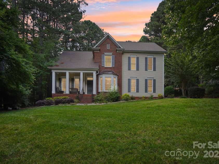 134 Lake Spring Loop, Mooresville, NC 28117.  MLS# CAR4307045, YatesRealty ID 30892. 