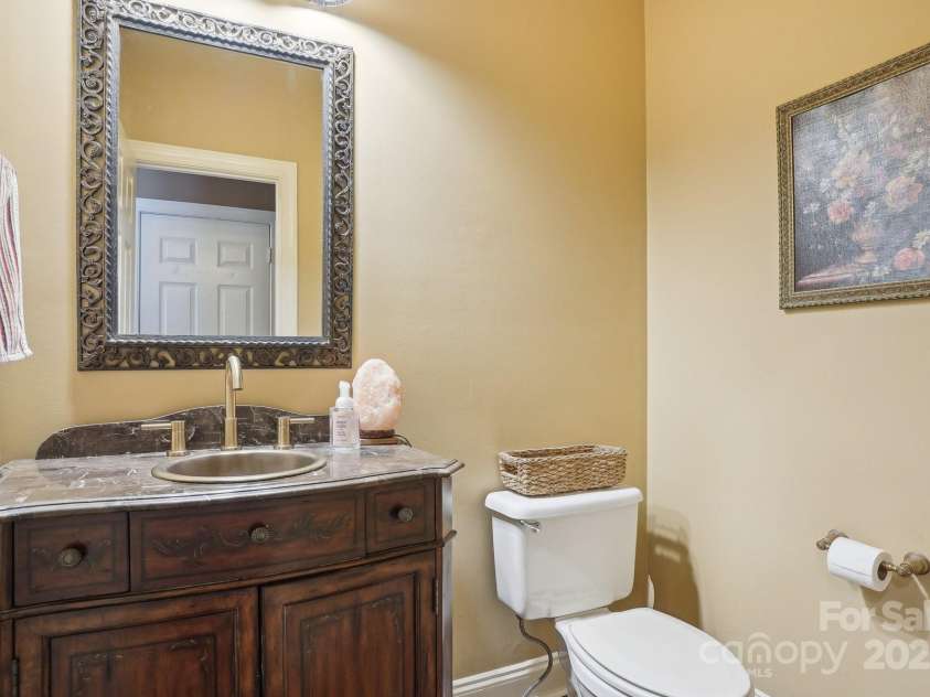 134 Lake Spring Loop, Mooresville, NC 28117.  MLS# CAR4307045, YatesRealty ID 30892. Powder Room