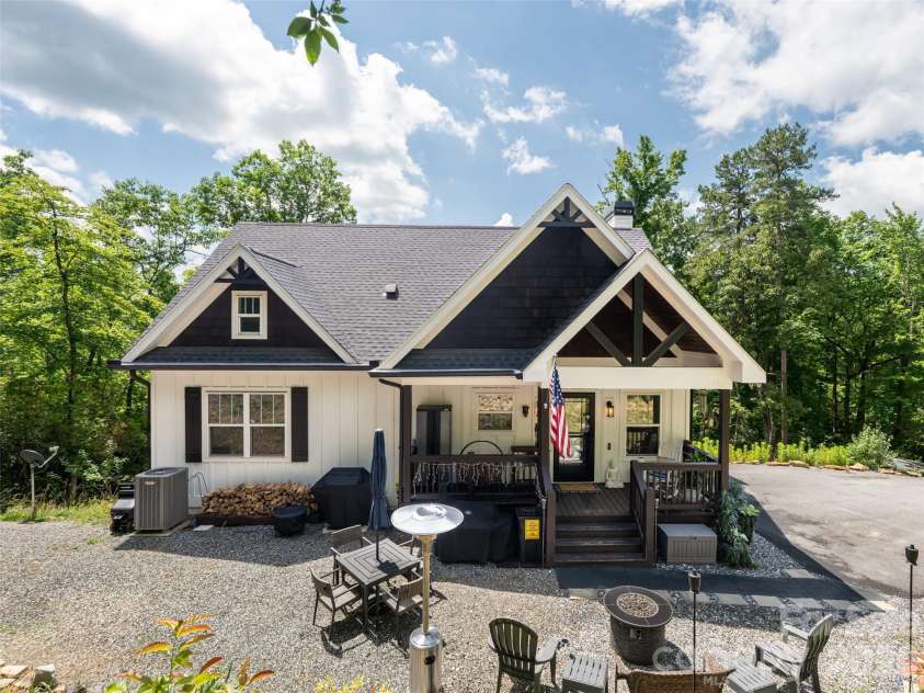 78 Boyd View Lane, Mills River, NC 28759.  MLS# CAR4394208, YatesRealty ID 30892. 