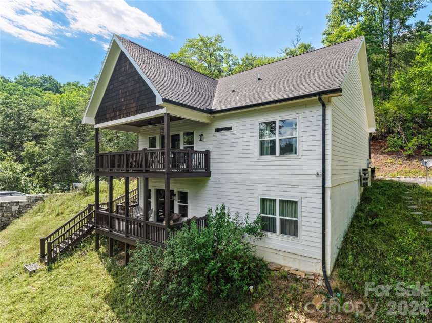 78 Boyd View Lane, Mills River, NC 28759.  MLS# CAR4394208, YatesRealty ID 30892. 