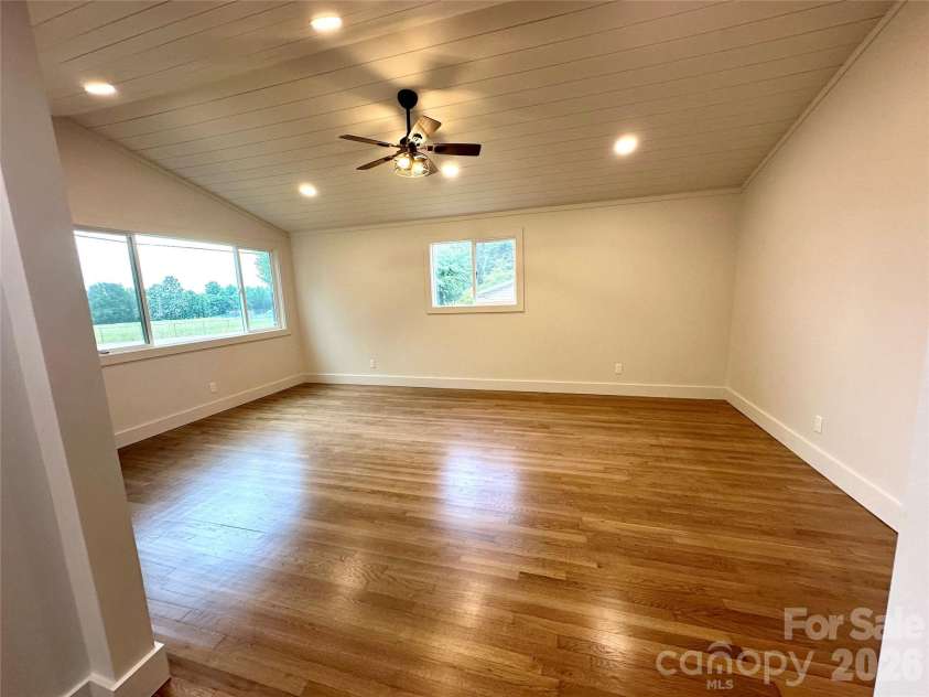 908 1st Street, Newton, NC 28658.  MLS# CAR4392573, YatesRealty ID 30893. 