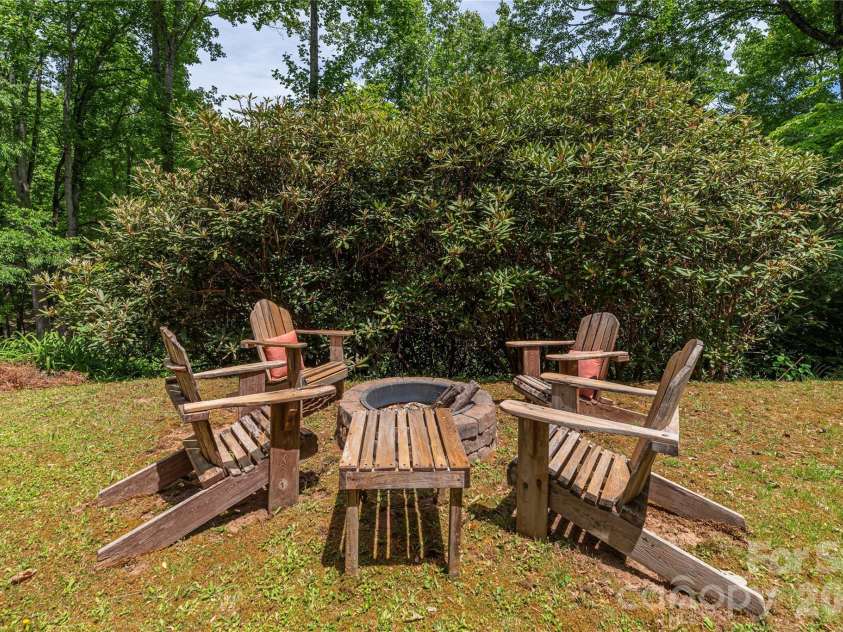 1551 Walnut Creek Road, Waynesville, NC 28786.  MLS# CAR4377381, YatesRealty ID 30894. 