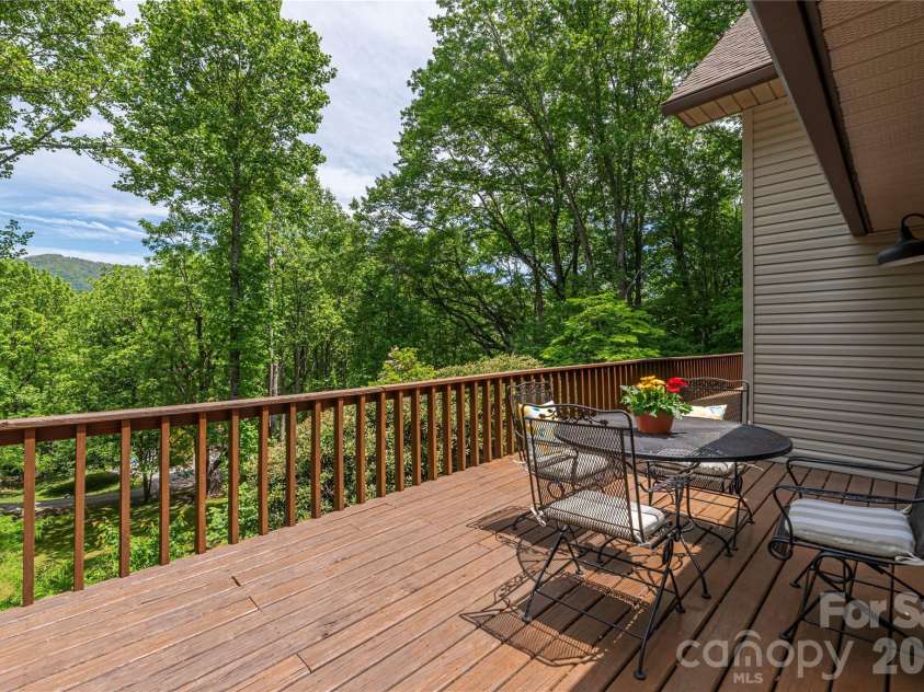 1551 Walnut Creek Road, Waynesville, NC 28786.  MLS# CAR4377381, YatesRealty ID 30894. 