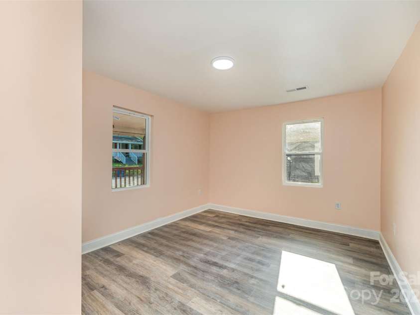 408 Orange Street, Shelby, NC 28150.  MLS# CAR4272889, YatesRealty ID 30894. 