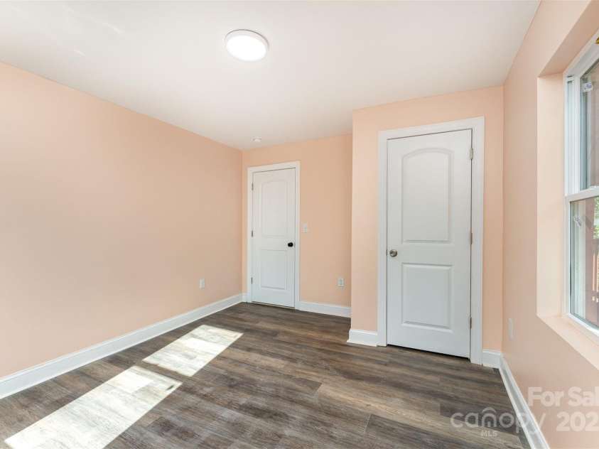 408 Orange Street, Shelby, NC 28150.  MLS# CAR4272889, YatesRealty ID 30894. 