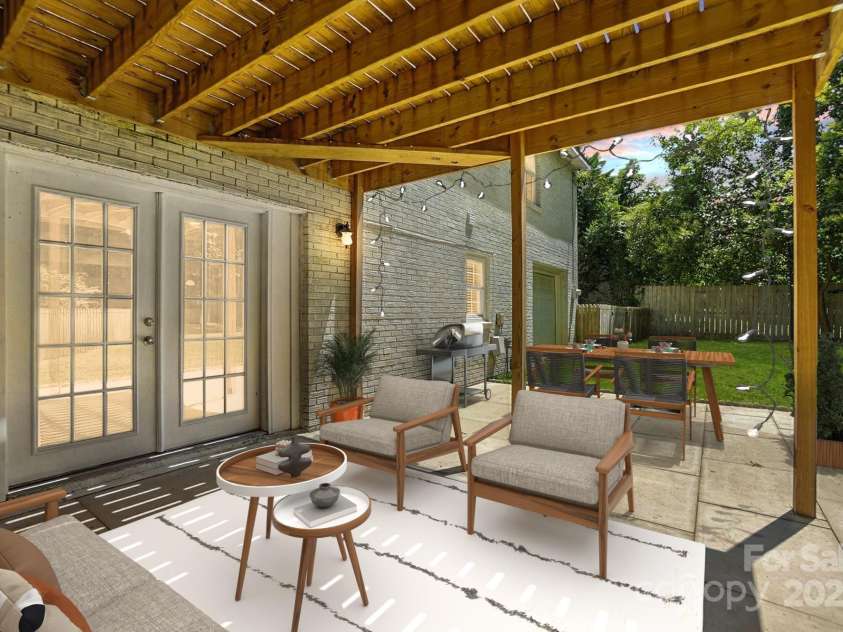 2528 Arnold Drive, Charlotte, NC 28205.  MLS# CAR4277706, YatesRealty ID 30895. Virtually staged lower patio