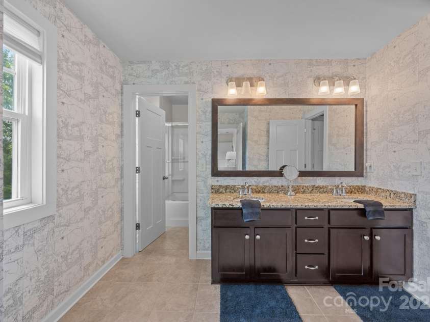 13241 Caite Ridge Road, Davidson, NC 28036.  MLS# CAR4281644, YatesRealty ID 30897. 