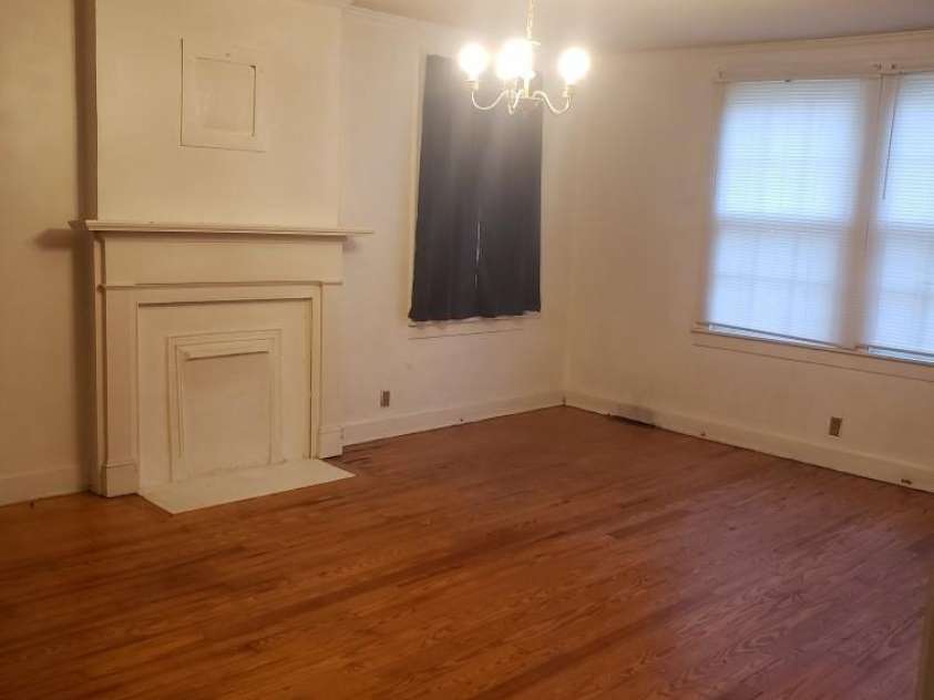 602 Mchord Street, Chester, SC 29706.  MLS# CAR4394383, YatesRealty ID 30898. 