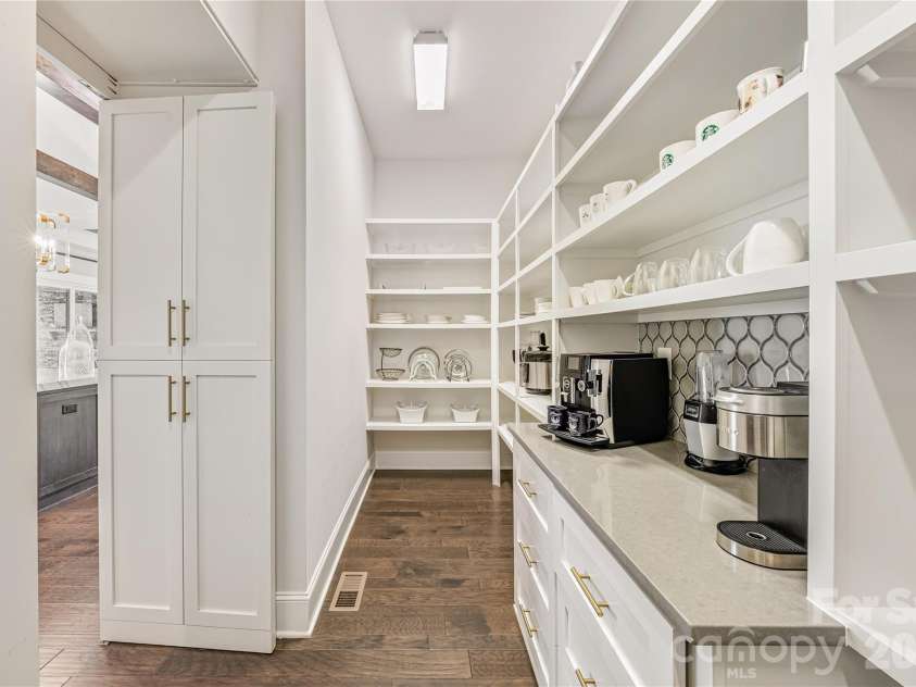 15910 Heath Aster Way, Davidson, NC 28036.  MLS# CAR4334328, YatesRealty ID 3090. 