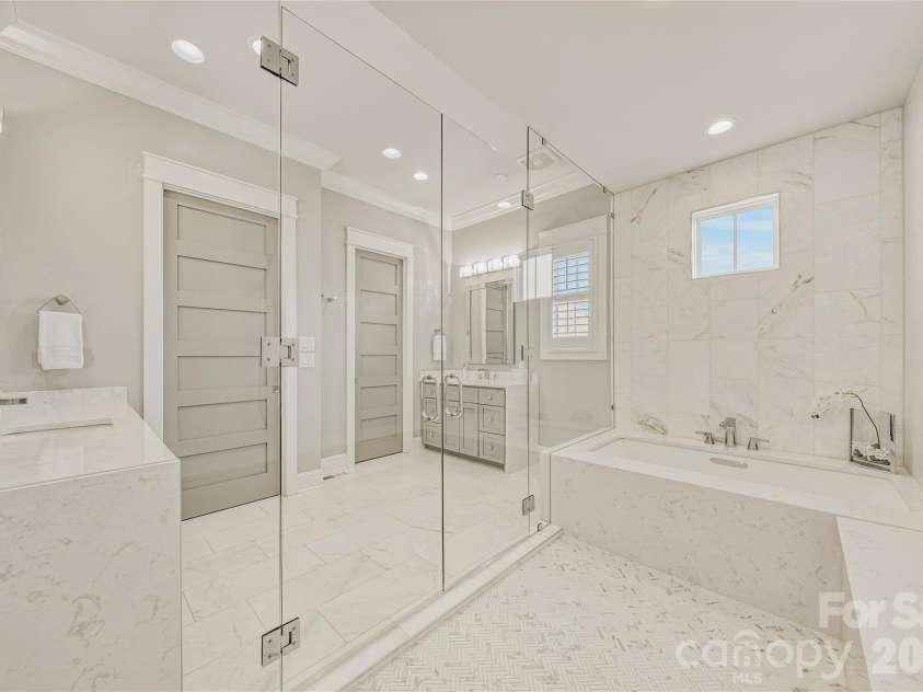 15910 Heath Aster Way, Davidson, NC 28036.  MLS# CAR4334328, YatesRealty ID 3090. 