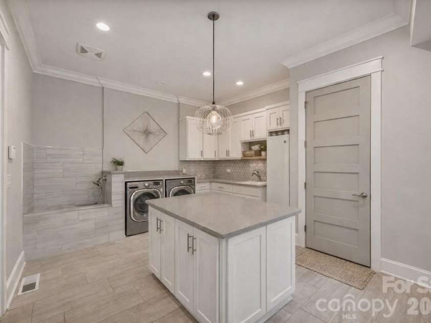 15910 Heath Aster Way, Davidson, NC 28036.  MLS# CAR4334328, YatesRealty ID 3090. 