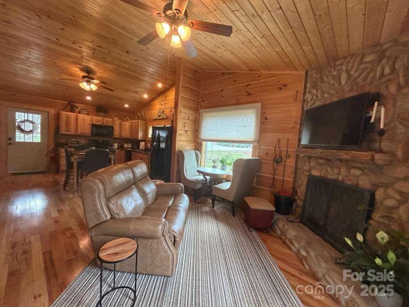 5680 Low Country Road, Lenoir, NC 28645.  MLS# CAR4232468, YatesRealty ID 3090. 