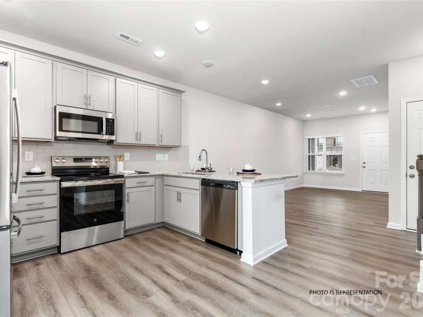 5116 Tommy Lane, Stanley, NC 28164.  MLS# CAR4385172, YatesRealty ID 30901. 