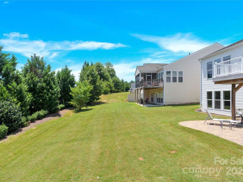 7028 Kitty Hawk Lane, Fort Mill, SC 29707.  MLS# CAR4285011, YatesRealty ID 30903. 