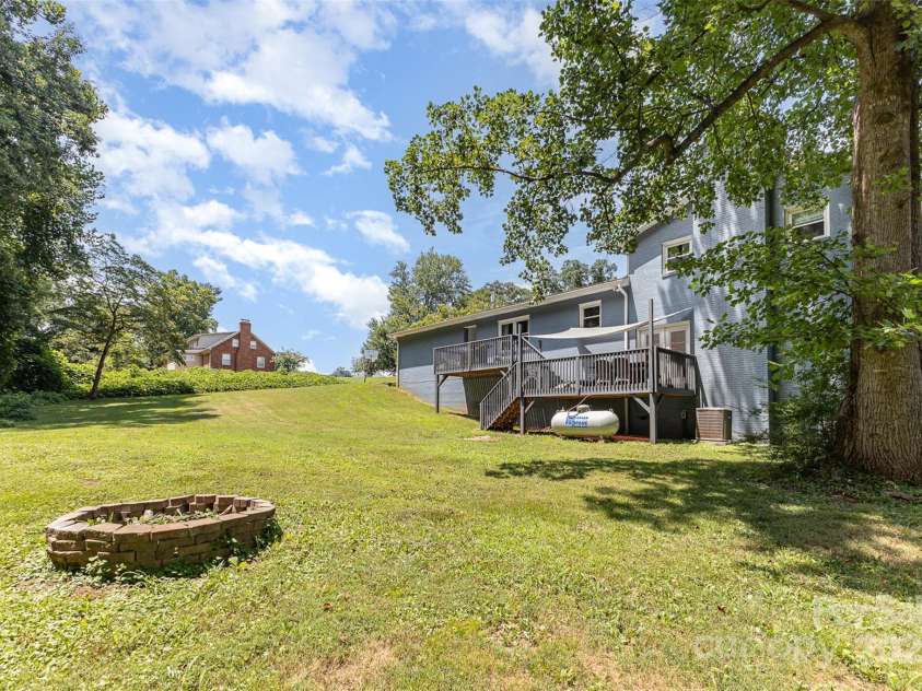 1457 Smith Farm Road, Stony Point, NC 28678.  MLS# CAR4284566, YatesRealty ID 30904. 