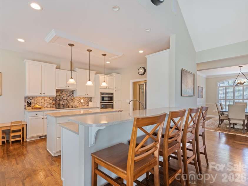 5 Split Creek Court, Mills River, NC 28759.  MLS# CAR4380812, YatesRealty ID 30904. 