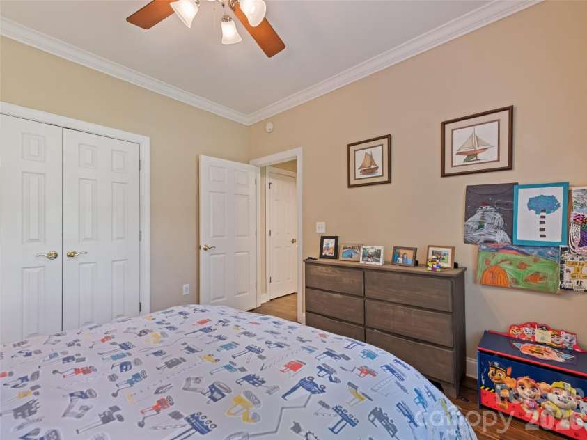 5 Split Creek Court, Mills River, NC 28759.  MLS# CAR4380812, YatesRealty ID 30904. 