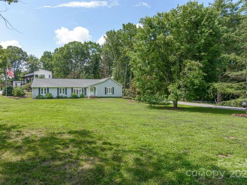 231 Kimberly Ann Drive, Hendersonville, NC 28792.  MLS# CAR4285461, YatesRealty ID 30905. Situated on 0.72 level acres, convenient to Hendersonville, Fletcher, Asheville