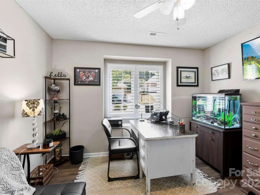 3084 River Ridge Drive, Gastonia, NC 28056.  MLS# CAR4286037, YatesRealty ID 30906. 