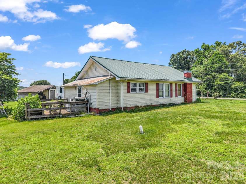 1740 Baber Road, Rutherfordton, NC 28139.  MLS# CAR4393392, YatesRealty ID 30907. 