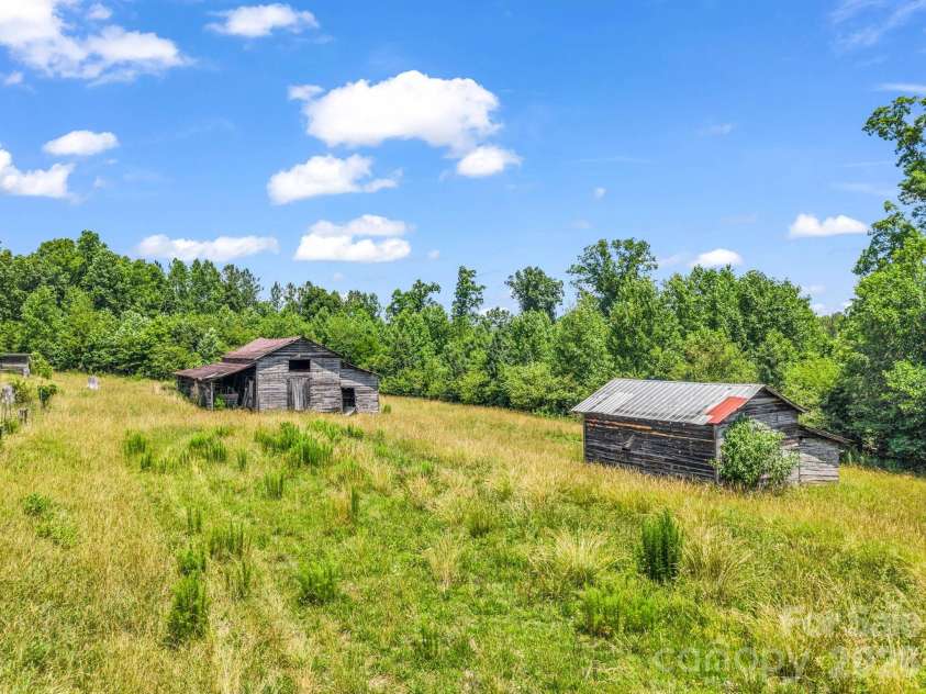 1740 Baber Road, Rutherfordton, NC 28139.  MLS# CAR4393392, YatesRealty ID 30907. 