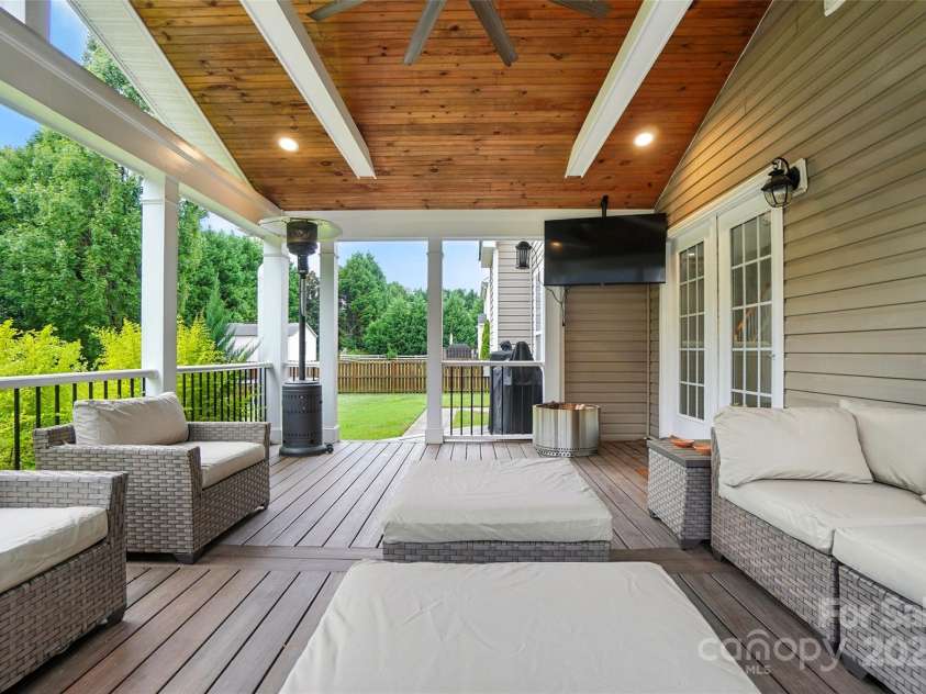 9901 Candlehill Drive, Mint Hill, NC 28227.  MLS# CAR4288229, YatesRealty ID 30907. 