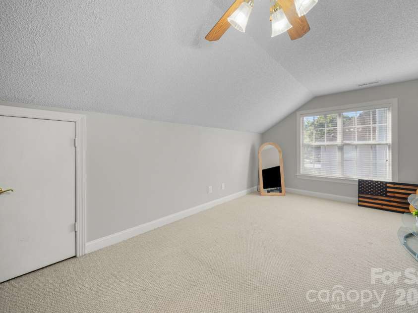 3804 Secrest Shortcut Road, Monroe, NC 28110.  MLS# CAR4390546, YatesRealty ID 30908. Bonus Room