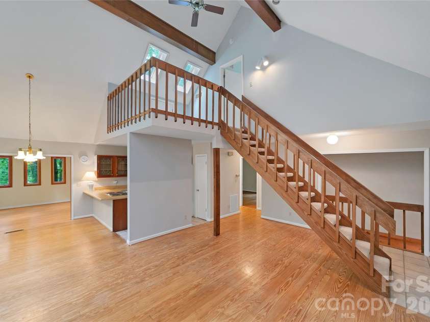 56 Guque Court, Brevard, NC 28712.  MLS# CAR4391612, YatesRealty ID 30909. Such a Great Open Space!