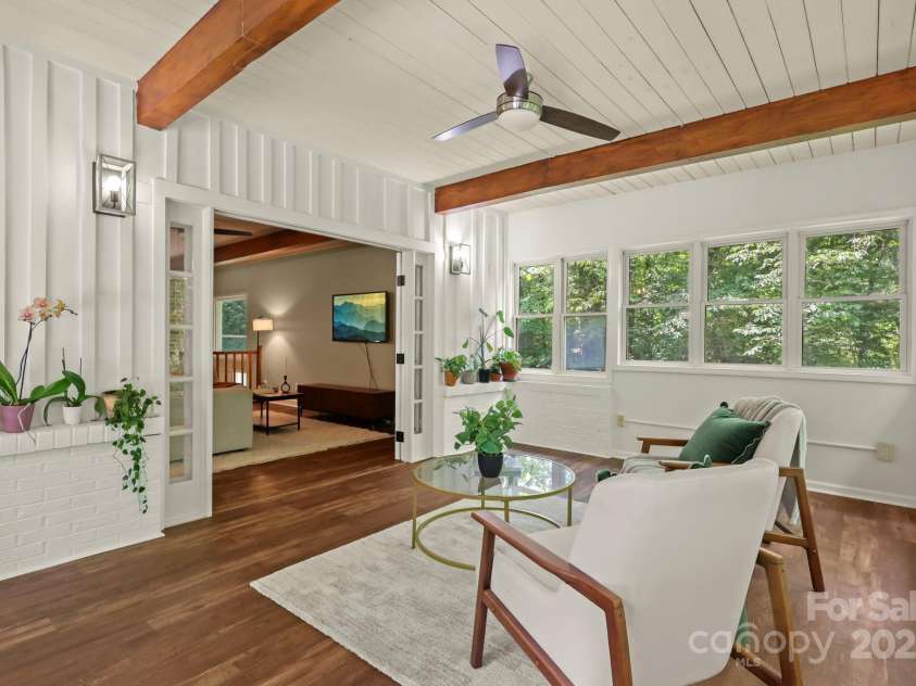 874 Cherokee Place, Lenoir, NC 28645.  MLS# CAR4288568, YatesRealty ID 30909. 