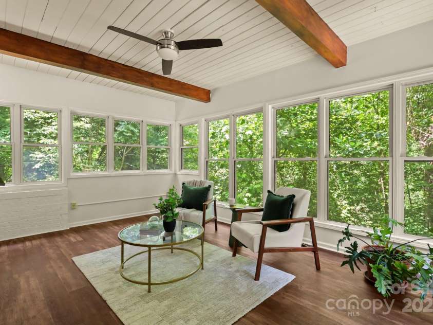 874 Cherokee Place, Lenoir, NC 28645.  MLS# CAR4288568, YatesRealty ID 30909. 