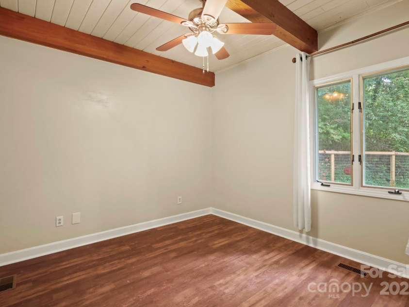 874 Cherokee Place, Lenoir, NC 28645.  MLS# CAR4288568, YatesRealty ID 30909. Bedroom 3