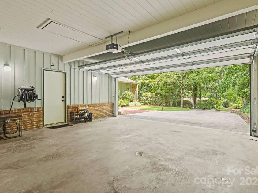 874 Cherokee Place, Lenoir, NC 28645.  MLS# CAR4288568, YatesRealty ID 30909. Two Car Garage