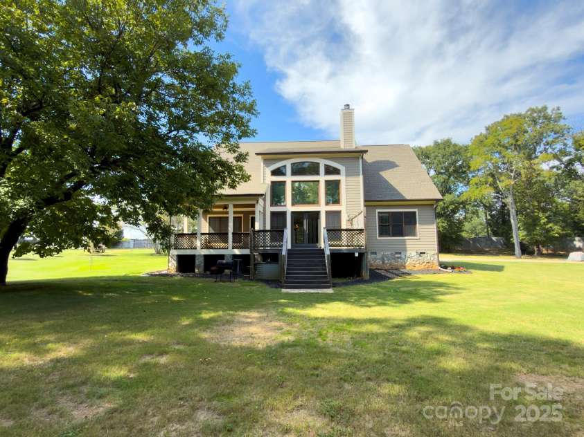 1132 Mt Holly Huntersville Road, Charlotte, NC 28214.  MLS# CAR4298460, YatesRealty ID 3091. 