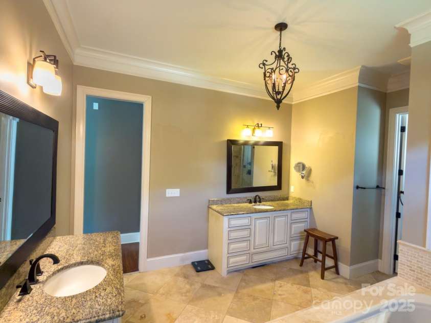 1132 Mt Holly Huntersville Road, Charlotte, NC 28214.  MLS# CAR4298460, YatesRealty ID 3091. 