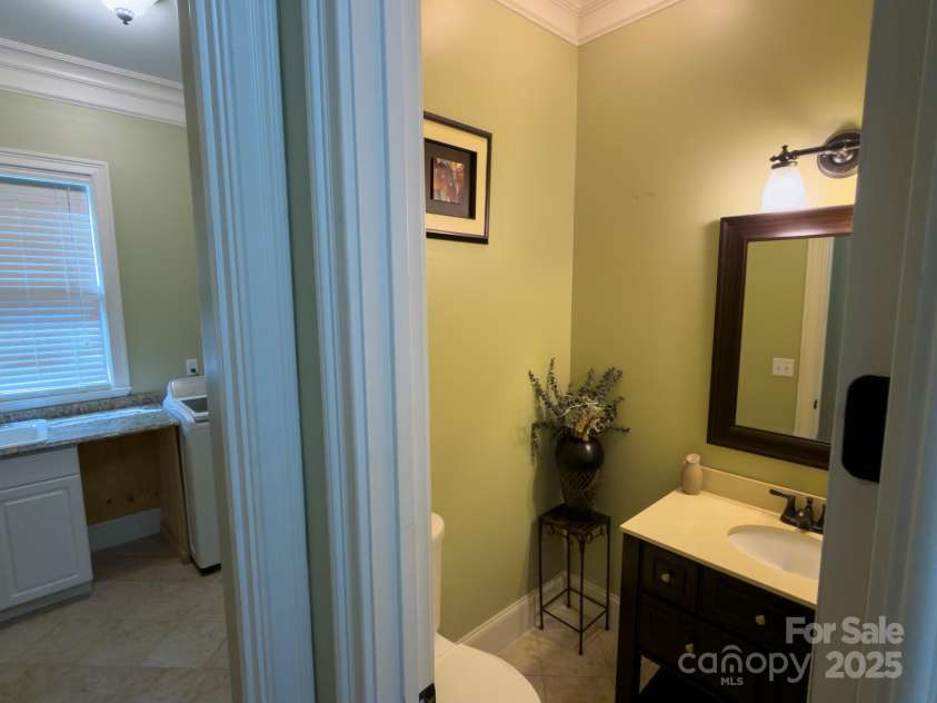 1132 Mt Holly Huntersville Road, Charlotte, NC 28214.  MLS# CAR4298460, YatesRealty ID 3091. 