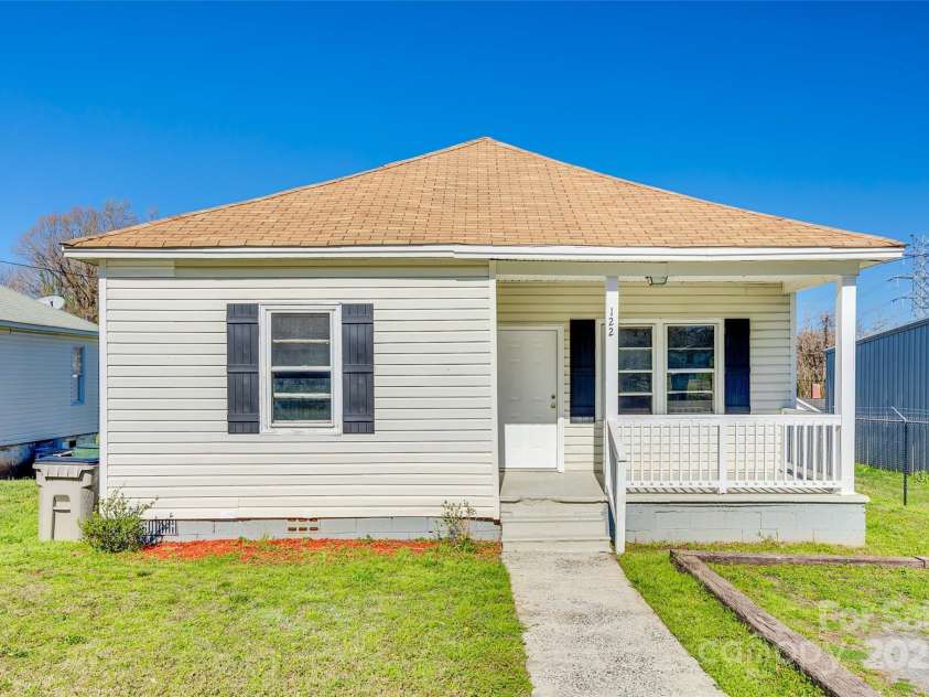122 Quinn Avenue, Gastonia, NC 28054.  MLS# CAR4214740, YatesRealty ID 3091. 