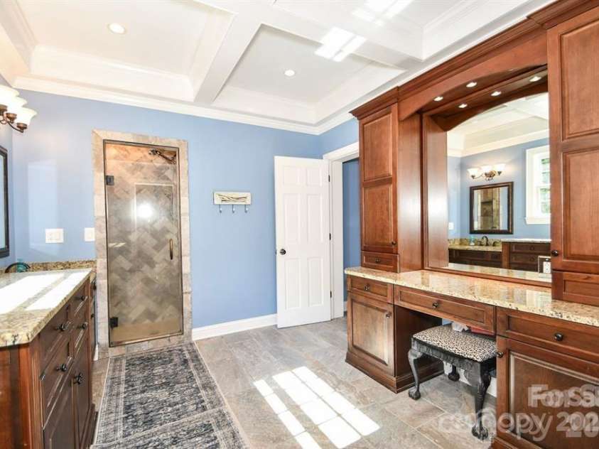 711 Yadkin Street, Albemarle, NC 28001.  MLS# CAR4326114, YatesRealty ID 3091. 