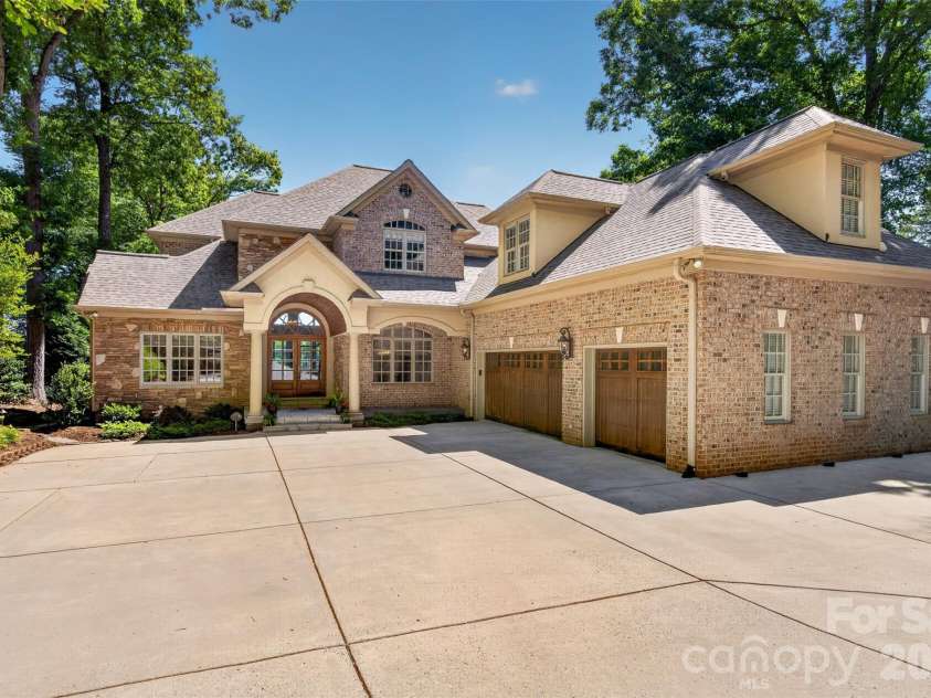 1440 Langdon Road, Sherrills Ford, NC 28673.  MLS# CAR4382448, YatesRealty ID 30910. Front exterior