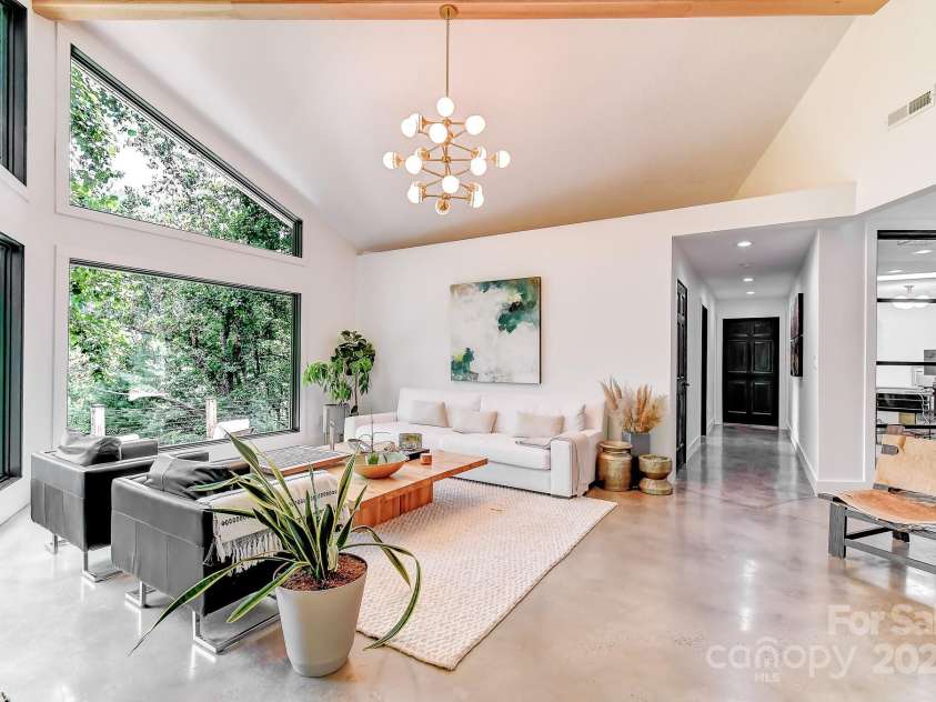 169 Pickens Road, Weaverville, NC 28787.  MLS# CAR4281406, YatesRealty ID 30910. 