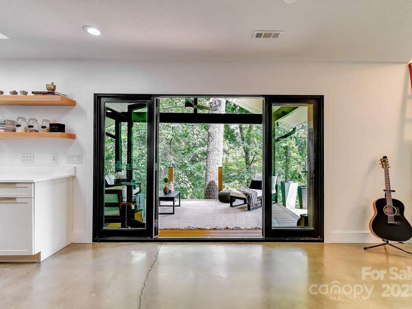 169 Pickens Road, Weaverville, NC 28787.  MLS# CAR4281406, YatesRealty ID 30910. 