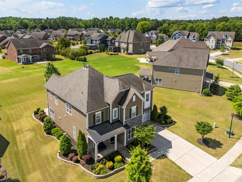 2511 Carnation Drive, Harrisburg, NC 28075.  MLS# CAR4253045, YatesRealty ID 30911. 