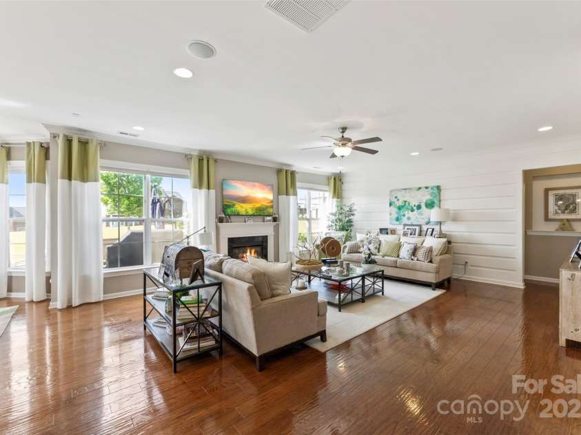 2511 Carnation Drive, Harrisburg, NC 28075.  MLS# CAR4253045, YatesRealty ID 30911. 