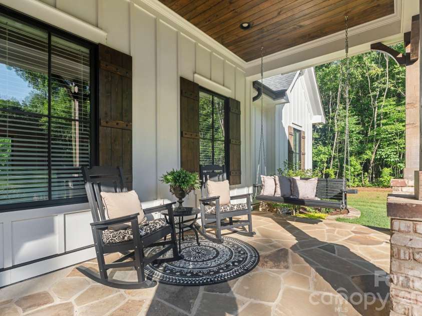 6514 Forney Hill Road, Denver, NC 28037.  MLS# CAR4389096, YatesRealty ID 30911. 
