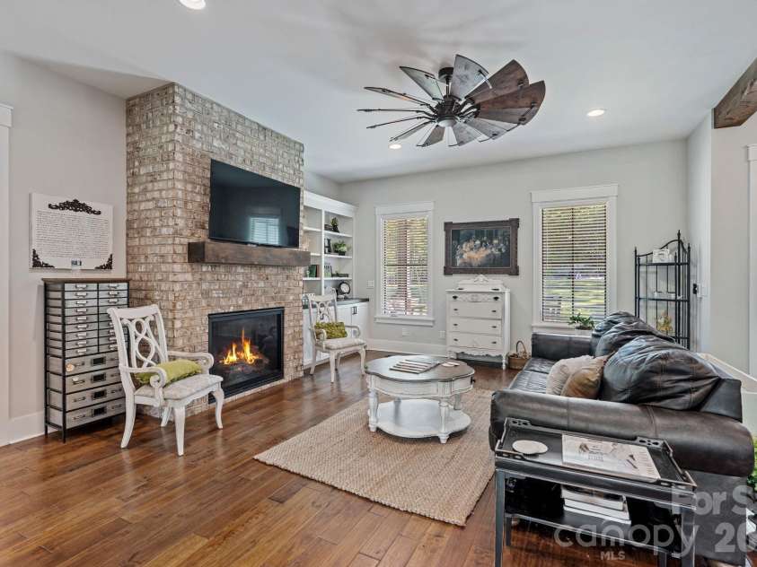 6514 Forney Hill Road, Denver, NC 28037.  MLS# CAR4389096, YatesRealty ID 30911. 