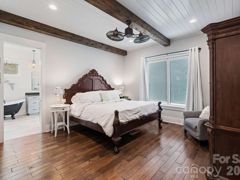 6514 Forney Hill Road, Denver, NC 28037.  MLS# CAR4389096, YatesRealty ID 30911. 