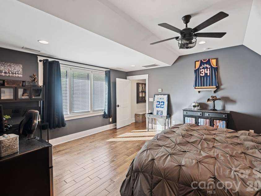 6514 Forney Hill Road, Denver, NC 28037.  MLS# CAR4389096, YatesRealty ID 30911. 